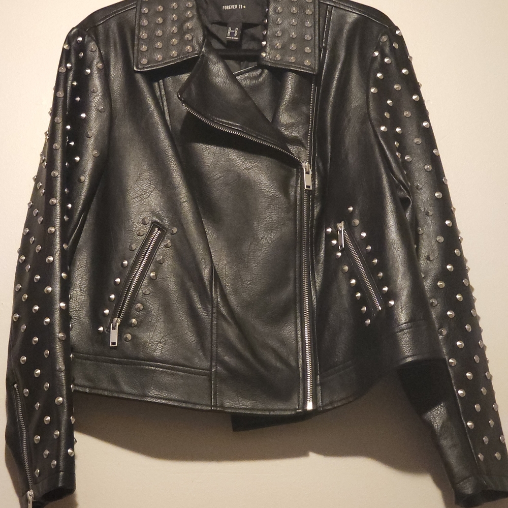 Forever 21 Plus Size Studs Moto Jacket